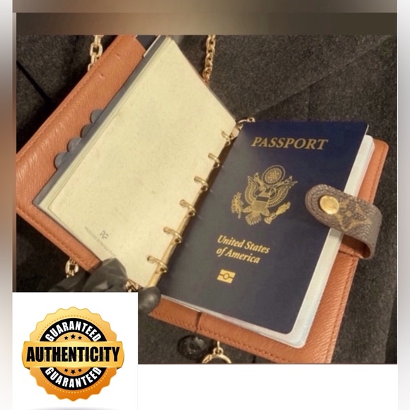 ✅ AUTHENTIC AGENDA PM LOUIS VUITTON - Picture 2 of 16